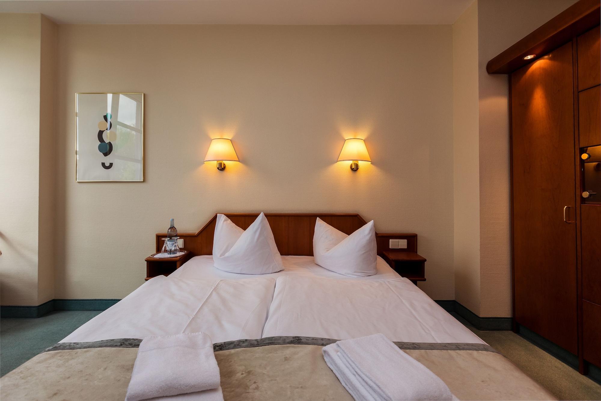 Senscity Spandau Hotel Berlino